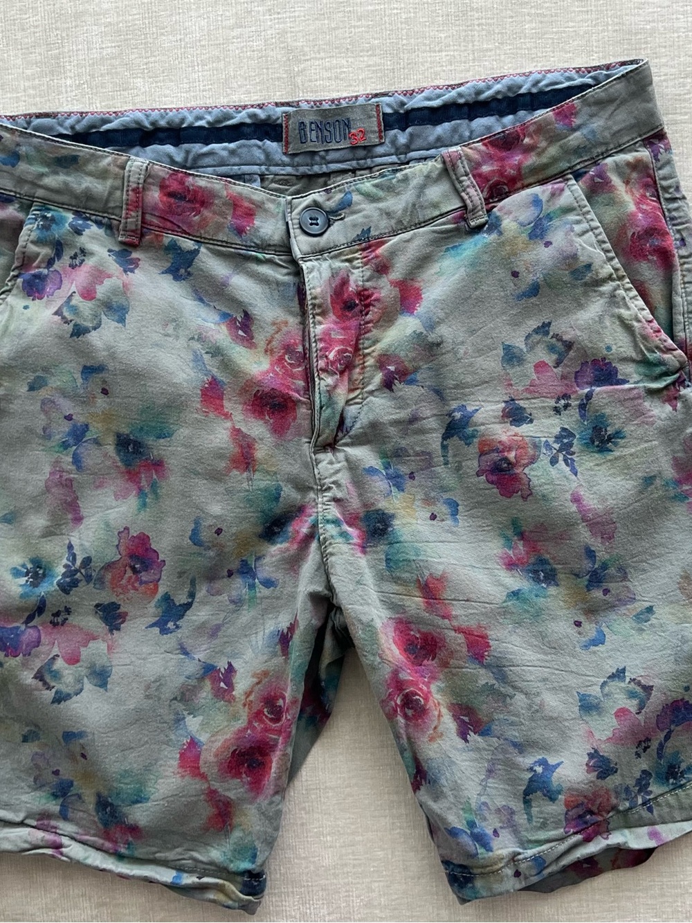 Benson Floral Flat Front Men's Shorts cotton